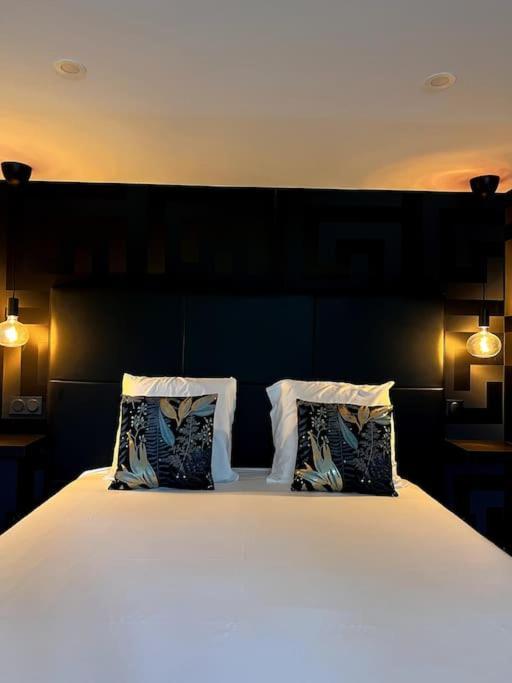 La Suite Saint Roch Villereal Exterior photo